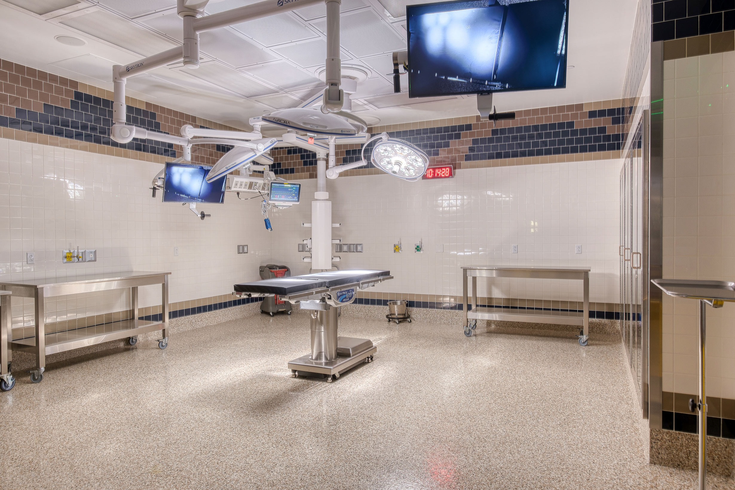 Center for Organ Recovery, Operating Room