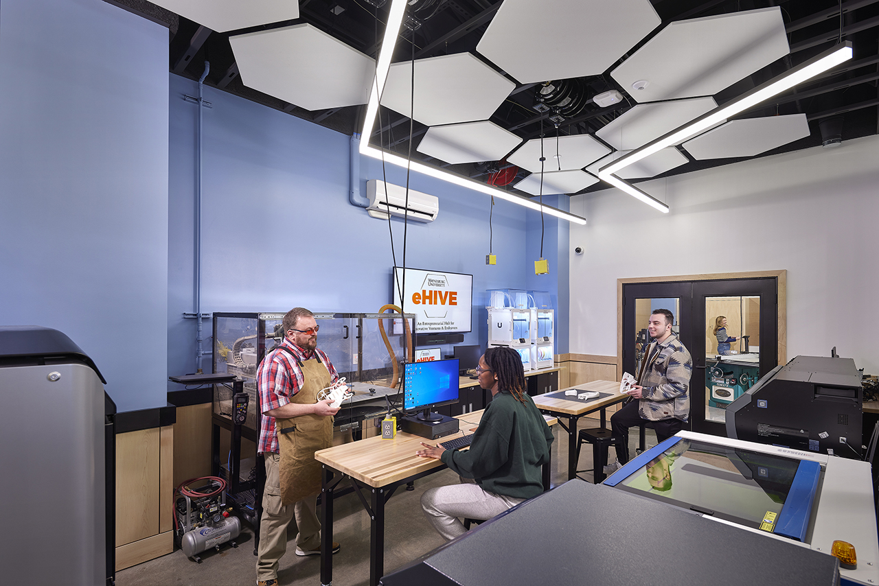 eHIVE Waynesburg University Flexible Classroom & Makerspace